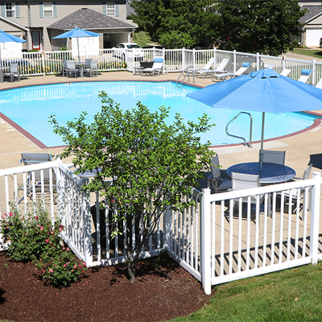 Stow Apartments Mannington Place Townhomes Gallery