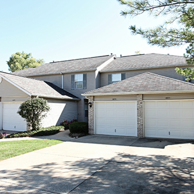 Apartments For Rent In Stow Mannington Place Townhomes Amenities