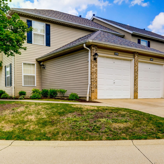 Apartments For Rent In Stow Mannington Place Townhomes Amenities