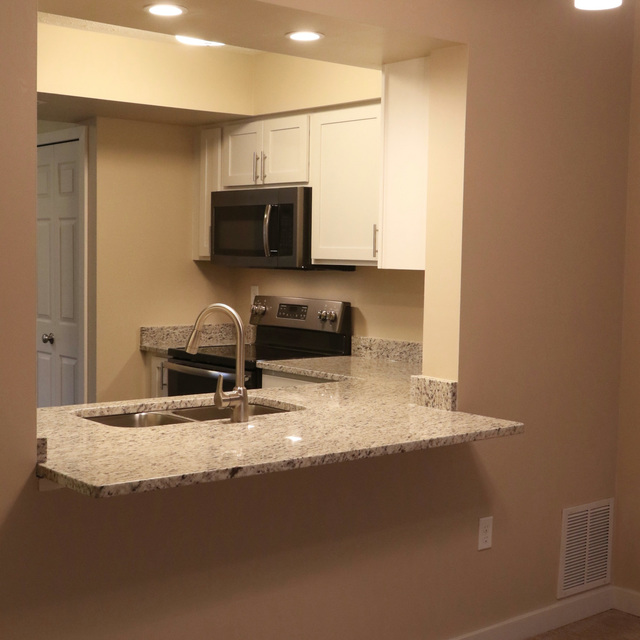 Stow Apartments Mannington Place Townhomes Gallery